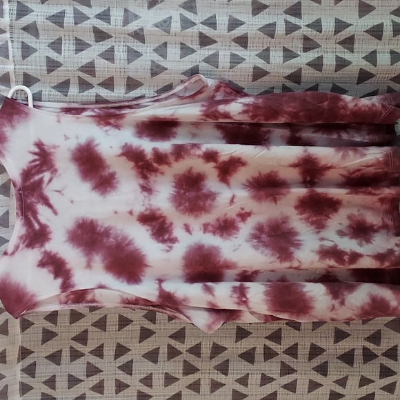 Tie dye sleeveless tee - Picture 3 of 3
